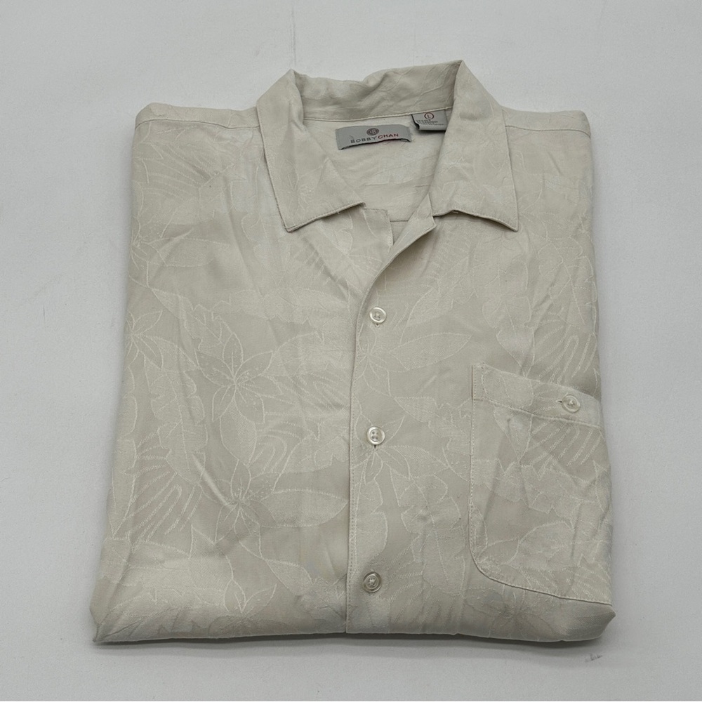 Bobby Chan‎ Men’s L 100% Silk Short Sleeve Shirt Tan Beige Golf Beach Hawaii